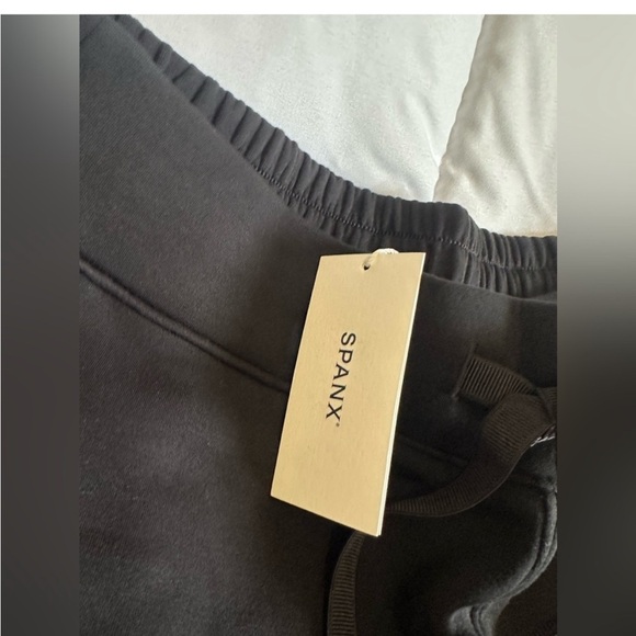 SPANX -AIR ESSENTIALS JOGGER PANT size medium, NWT - Picture 6 of 8